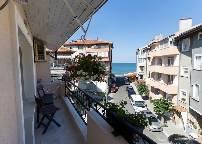 Tiffany Boutique Suits - Gasthof Pomorie