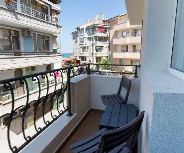 Tiffany Boutique Suits - Gasthof Pomorie