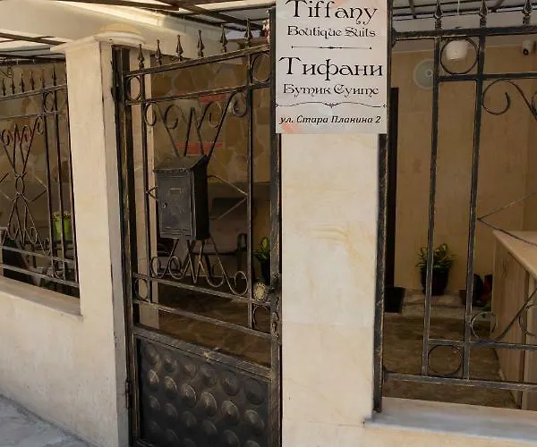 Tiffany Boutique Suits - Pomorie