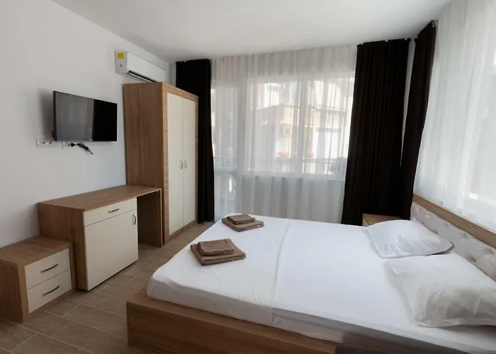 Tiffany Boutique Suits - 3* Pomorie